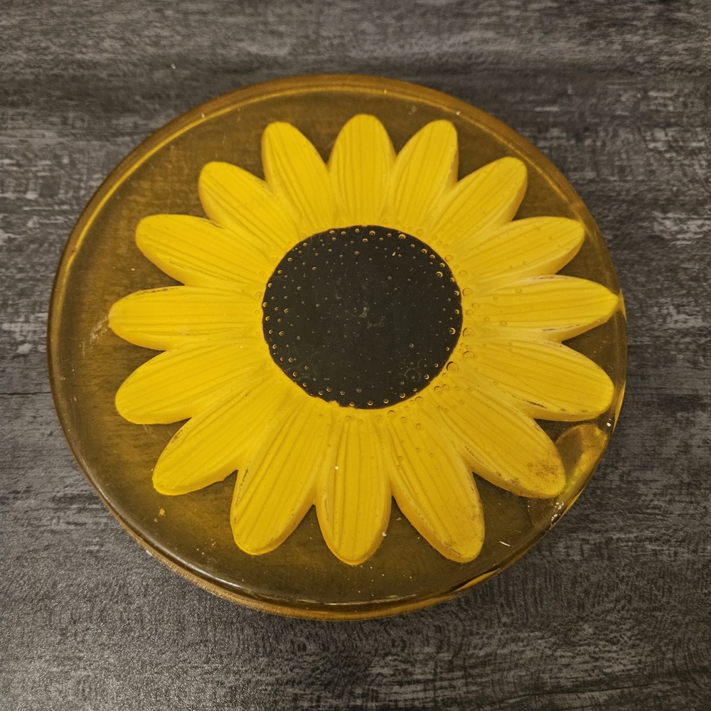 Vintage 1960s Resin Lucite Sunflower Trivet